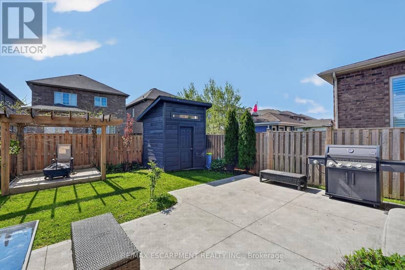 82 Chaumont Drive — photo 38 of 40