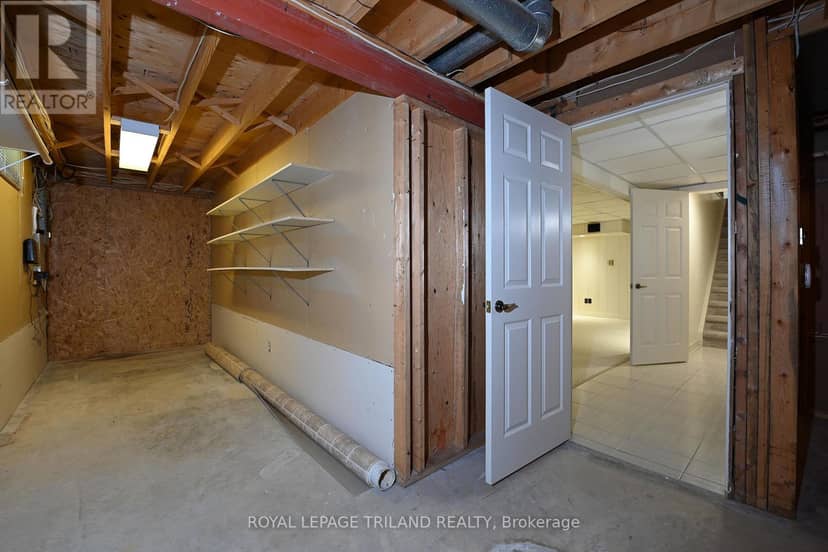 4 - 94 Pine Valley Gate — photo 30 of 31