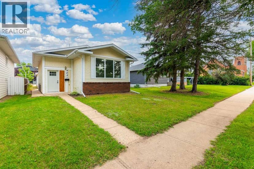 4821 48 Street — photo 1 of 30
