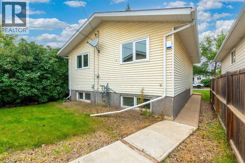 4821 48 Street — photo 28 of 30
