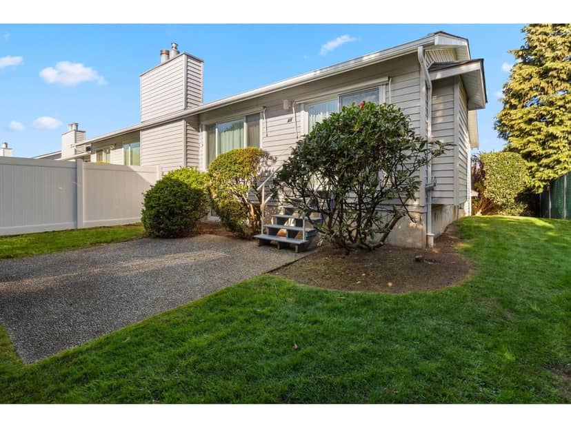 48 2989 TRAFALGAR STREET, Abbotsford, photo 3