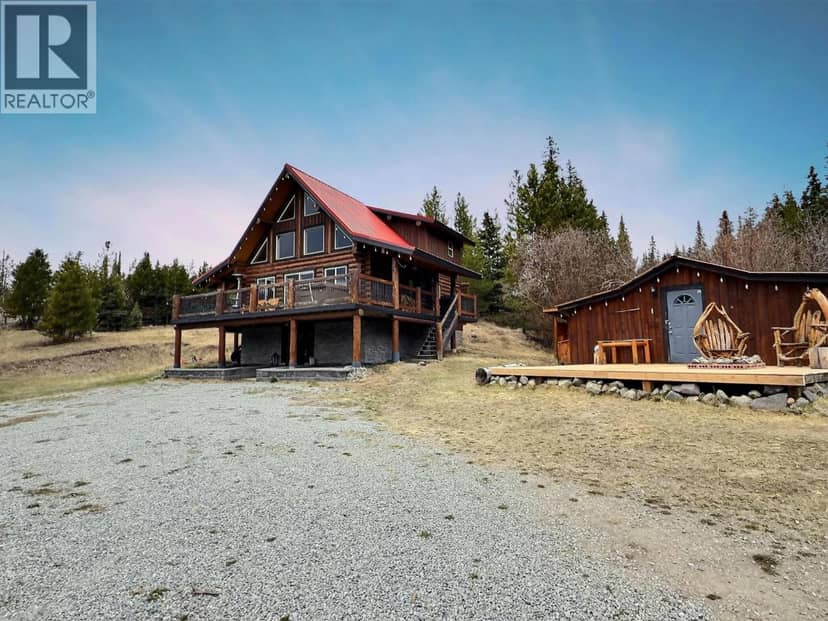 4889 Pine Ridge Way, Logan Lake