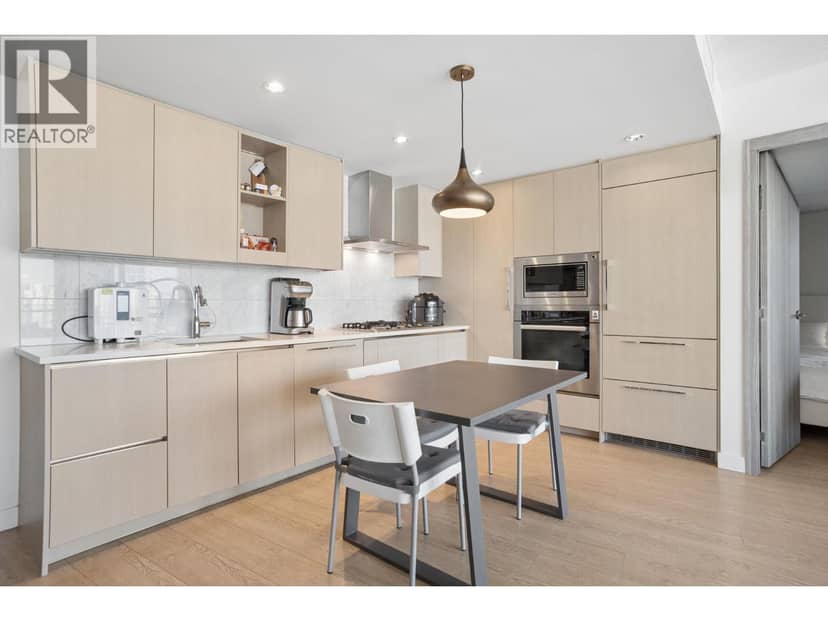 2401 89 NELSON STREET, Vancouver, photo 8