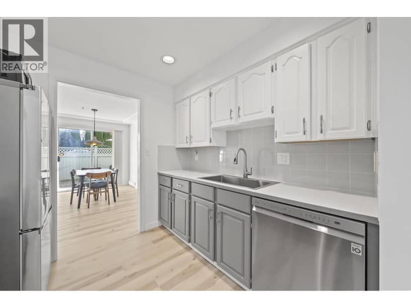 1 7110 BARNET ROAD, Burnaby, photo 6