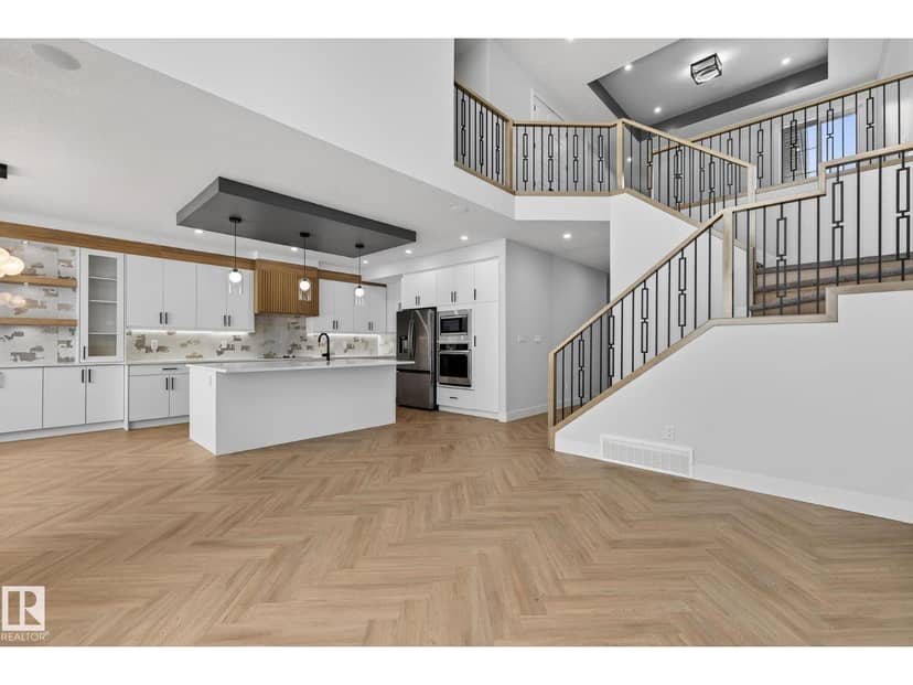 2316 63 AV NE — photo 14 of 40