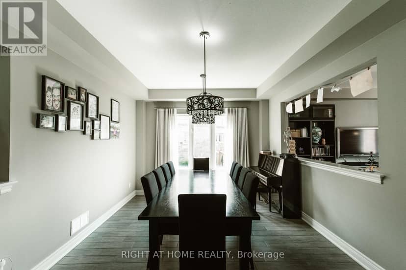 18 Joyce Crescent — photo 6 of 40