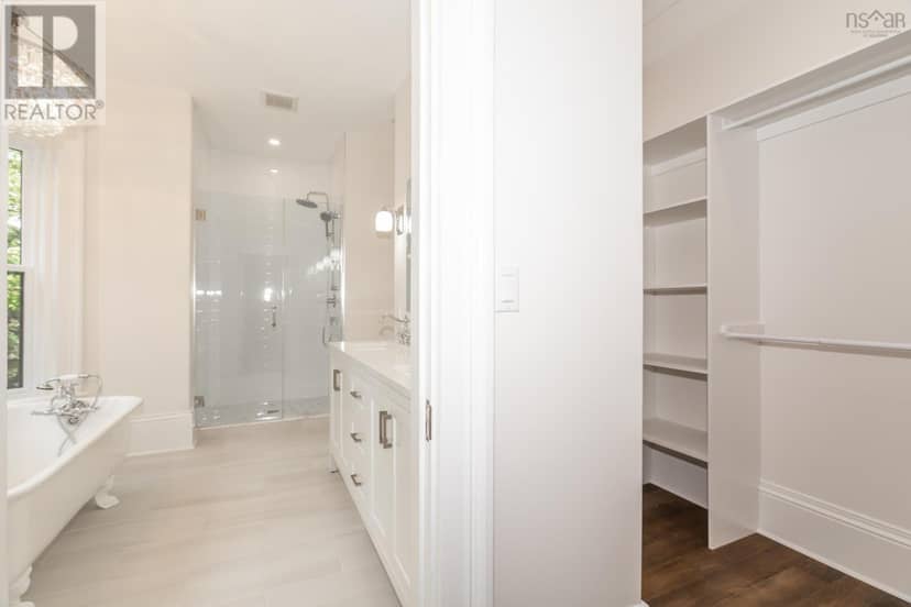 780 St. George Street — photo 22 of 32