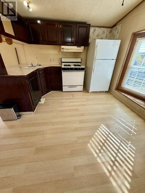 1106 Lee Valley Road — photo 10 of 40