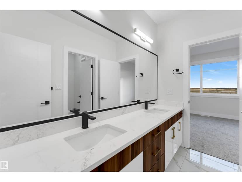 229 Crystal Creek DR — photo 35 of 40