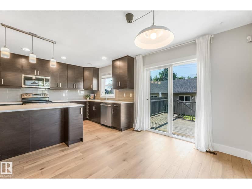 10433 70 AV NW, Edmonton, photo 8