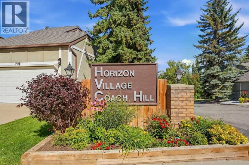 216 Coach Side Road SW, Calgary, photo 2