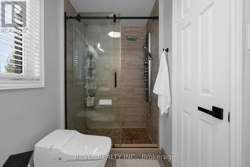 69 Stephanie Lane — photo 24 of 40