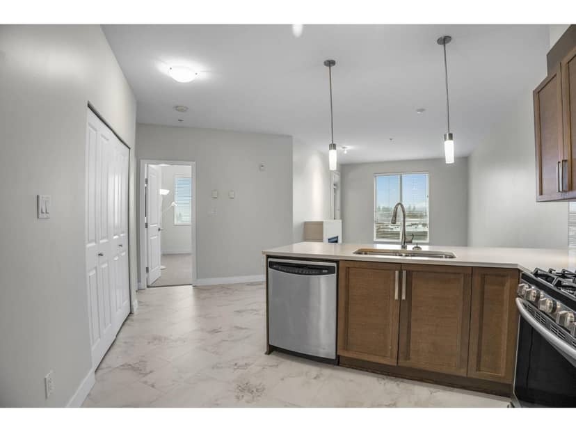 217 15850 26 AVENUE, Surrey, photo 4