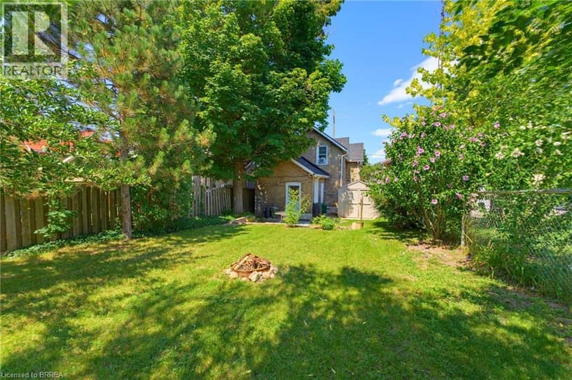 112 GRAND RIVER Avenue — photo 33 of 40