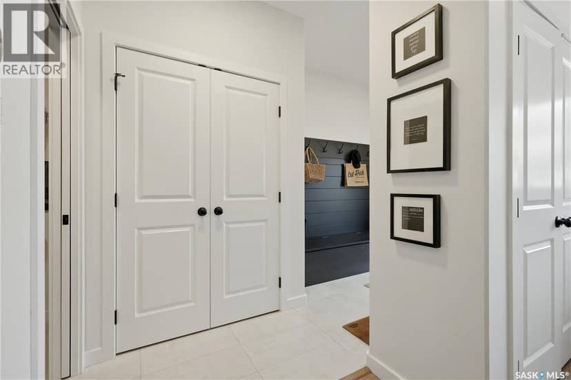 1039 4th STREET E — photo 14 of 40
