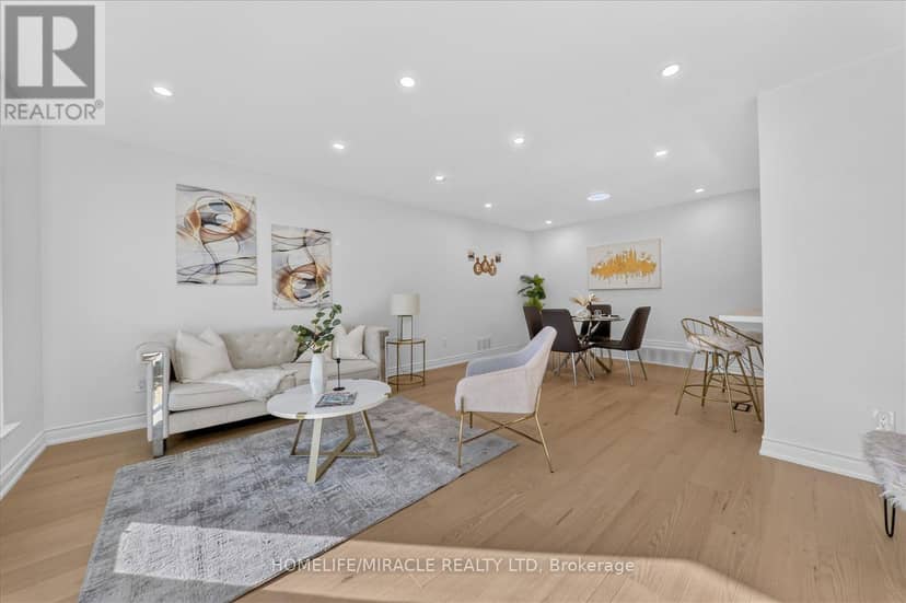 18 Elderfield Crescent, Toronto, photo 6