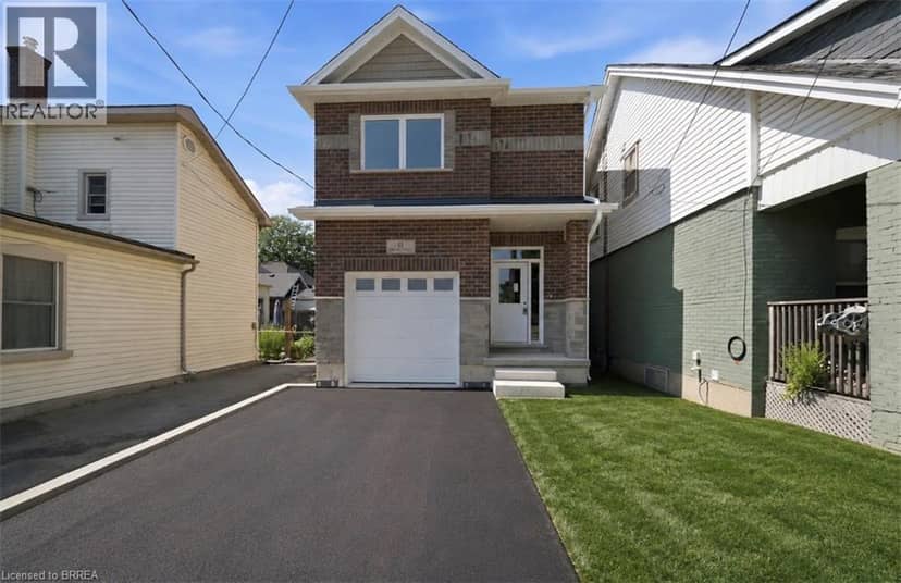 11 ONTARIO Street, Brantford