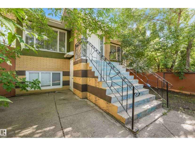 9347 105 AV NW NW, Edmonton, photo 7