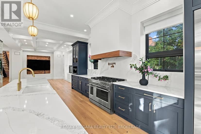 29 Yates Street — photo 24 of 40