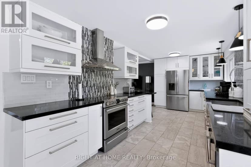 493 Forestwood Crescent, Burlington, photo 7