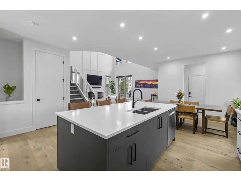 7314 Morgan Rd NW — photo 14 of 40