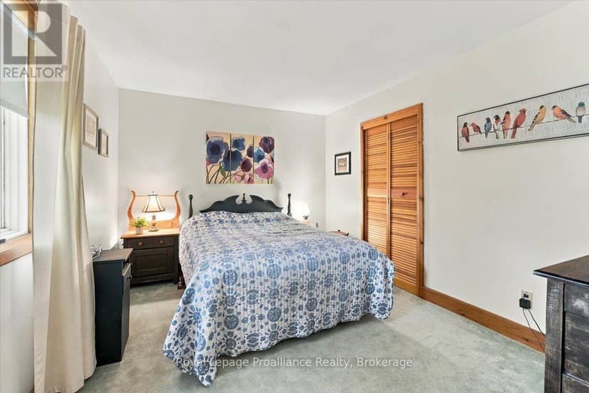 33 Lesley Drive — photo 21 of 38