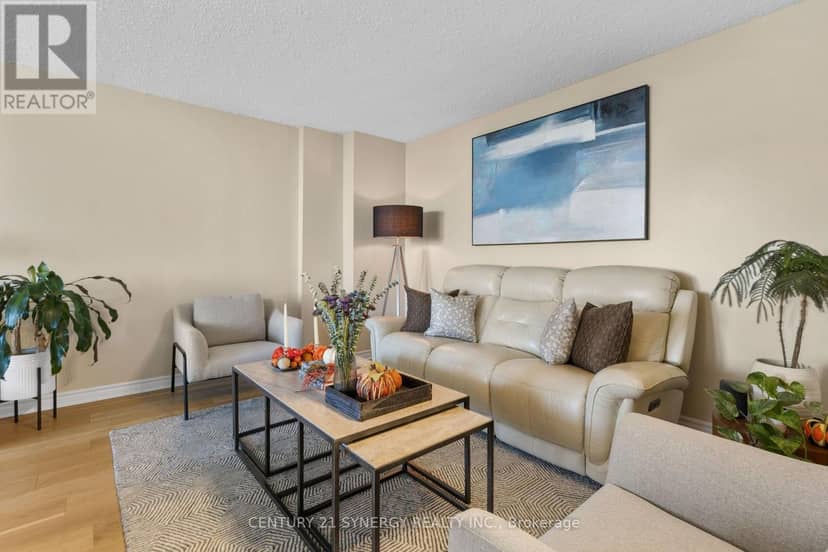 1605 - 530 Laurier Avenue W — photo 7 of 30