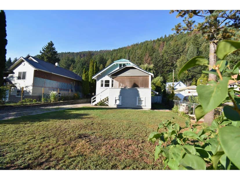 48813 CHAUMOX ROAD, Fraser Canyon, Boston Bar / Lytton