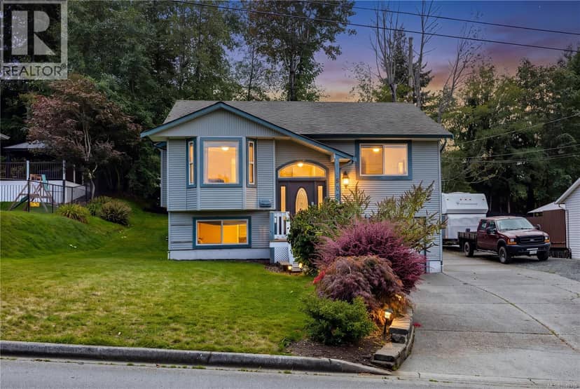 809 Willowcrest Rd — photo 1 of 40