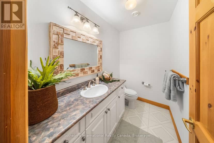 41 Machar Crescent — photo 37 of 40
