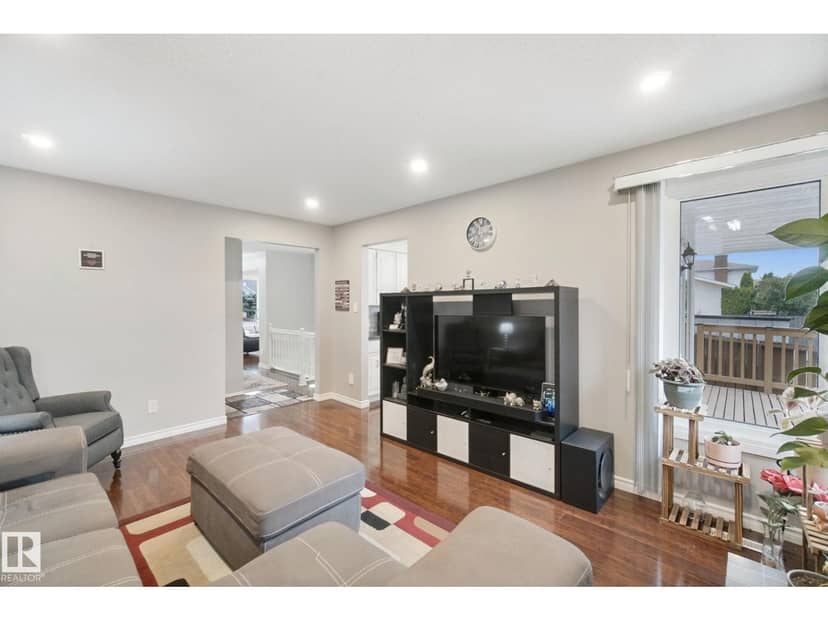 18525 86A AV NW — photo 28 of 40