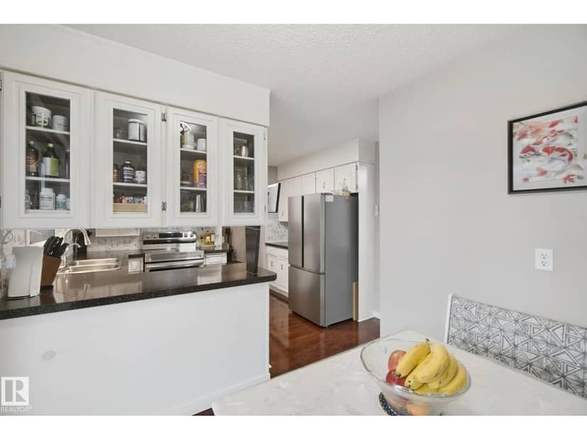 18525 86A AV NW — photo 13 of 40