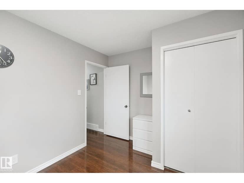 18525 86A AV NW — photo 35 of 40
