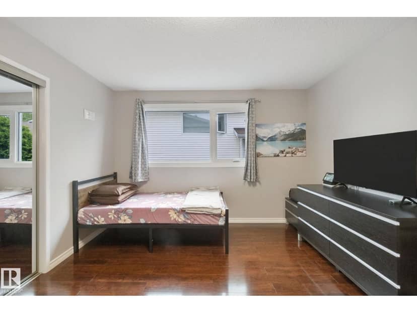18525 86A AV NW — photo 40 of 40