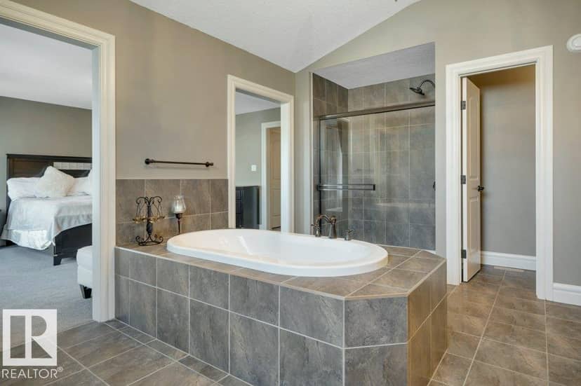 4112 Summerland Dr — photo 34 of 40