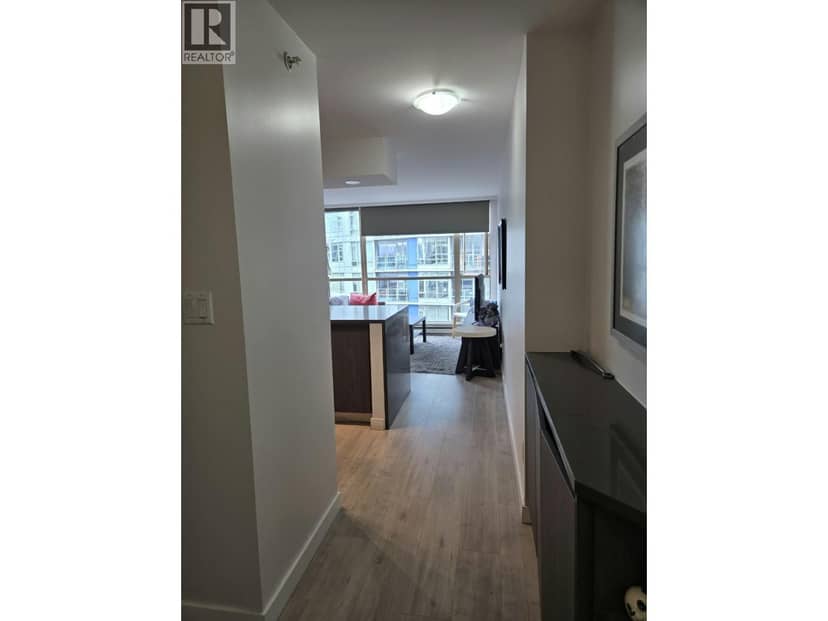 903 822 HOMER STREET, Vancouver, photo 3