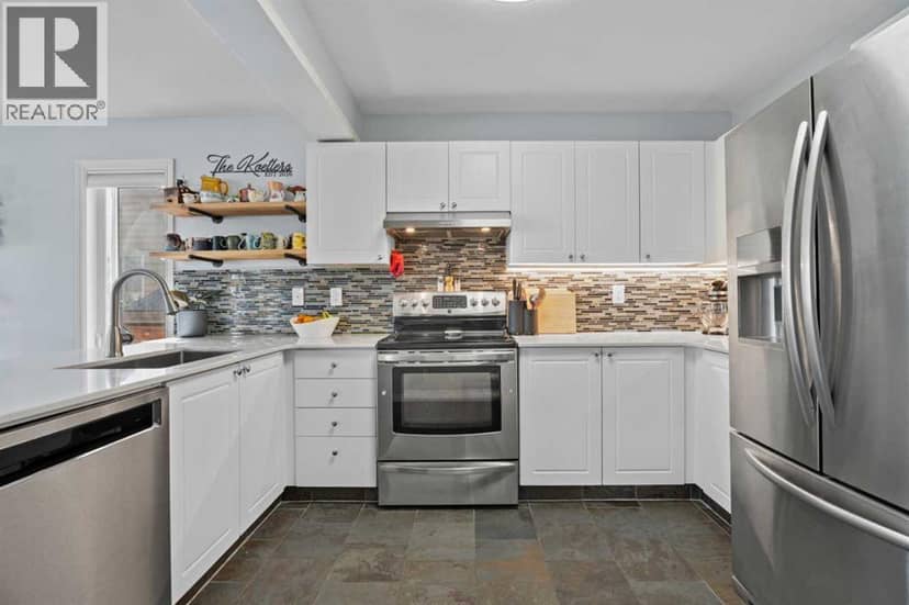 31 Mt Aberdeen Grove SE — photo 16 of 40