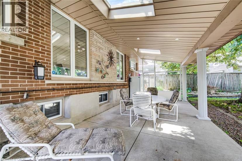192 WARREN Road — photo 18 of 20