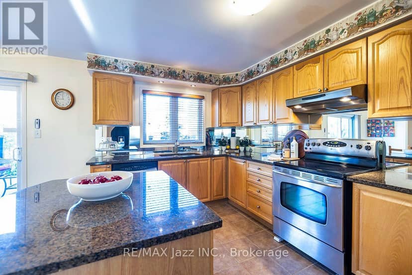1546 Rorison Street — photo 10 of 40