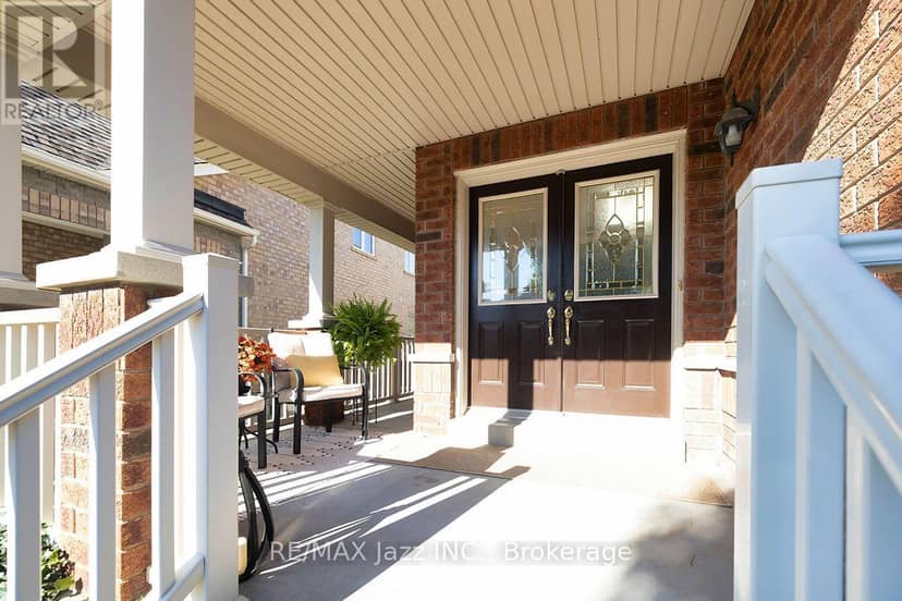 1546 Rorison Street — photo 2 of 40