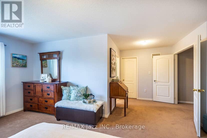 1546 Rorison Street — photo 20 of 40