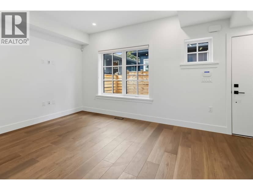 2 552 KASLO STREET, Vancouver, photo 4