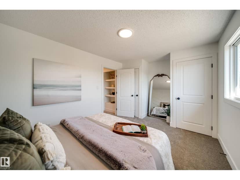 10343 172 AV NW — photo 17 of 31