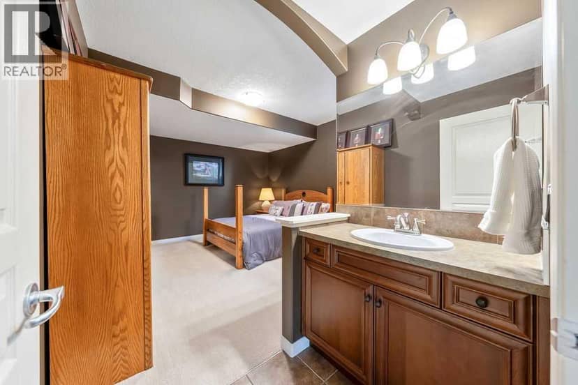 22 Tuscany Estates Crescent NW — photo 36 of 40