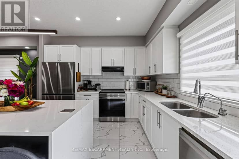 9 Gibbons Road, Brant, photo 8