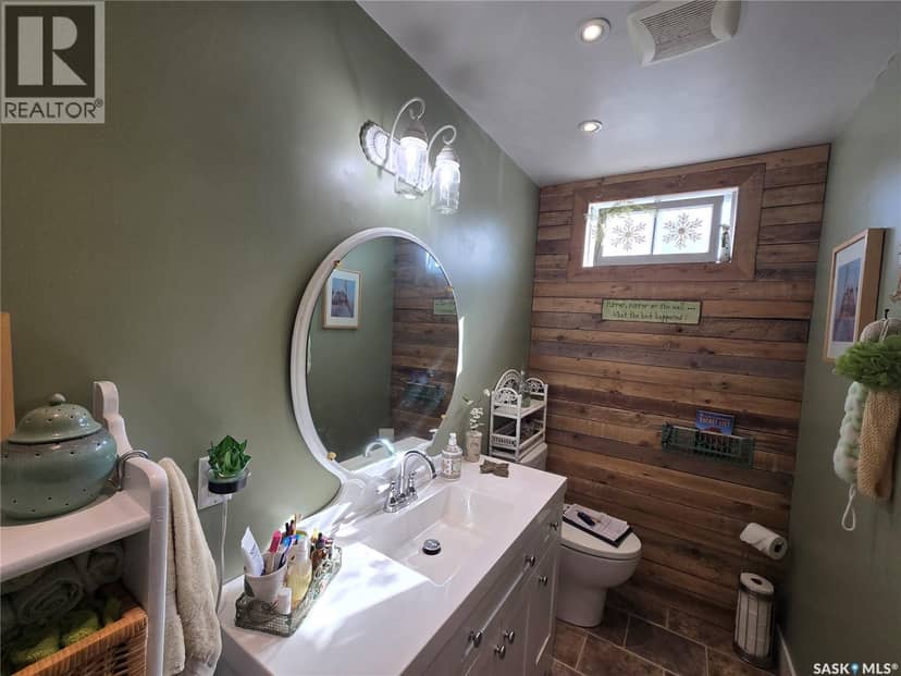 61 Antrim STREET — photo 17 of 40