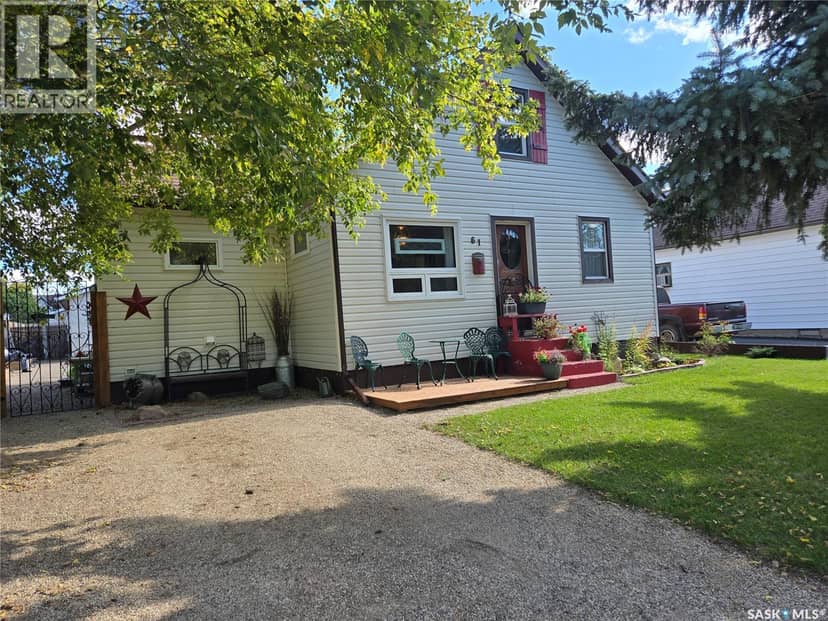 61 Antrim STREET, Lanigan, photo 2