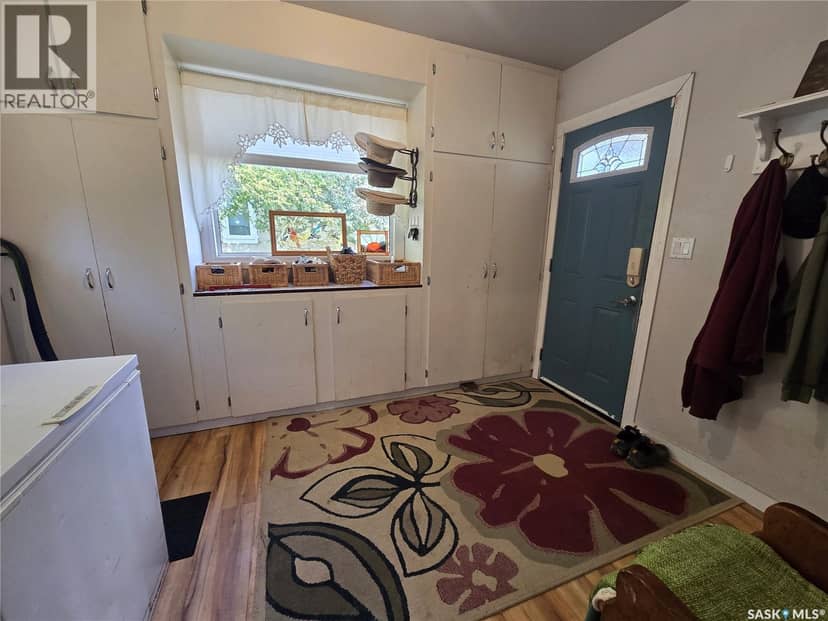 61 Antrim STREET, Lanigan, photo 3