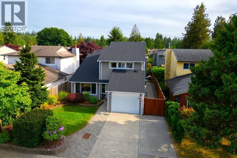 3216 SAVARY AVENUE, Coquitlam
