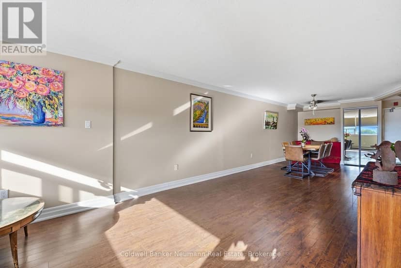 803 - 55 Yarmouth Street — photo 21 of 40